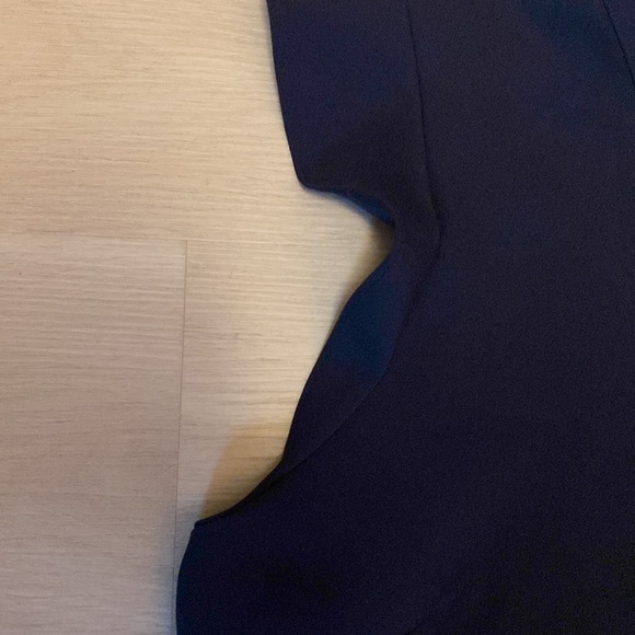 ModCloth Sleeveless Blouse - Picture 6 of 10